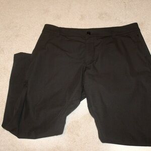 LULULEMON COMMISSION CLASSIC FIT PANTS SIZE 34 x 28 “BLACK”